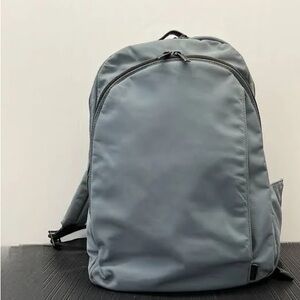 Away | The Backpack (2019) Stylish Blue Gray Backpack